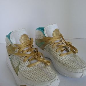 Nike Zoom KD 13 EYBL Women Size 8